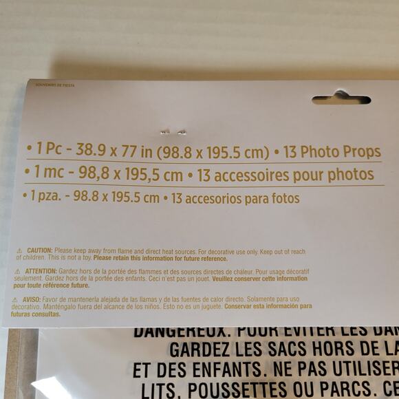 Gold & White 40th Birthday Party Kit - Photo Booth, Decor, Sash & Confetti - Picture 5 of 16